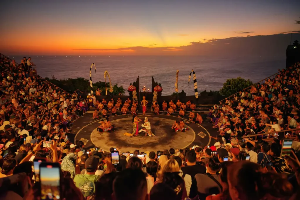 uluwatu-kecak-dance-show