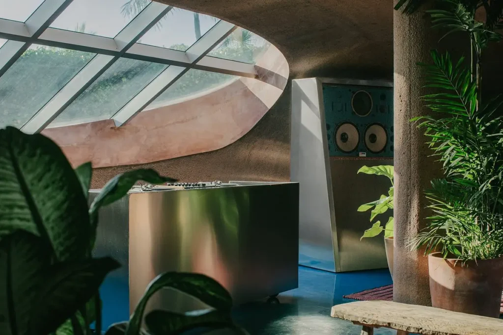 dome-is-a-casual-restaurant